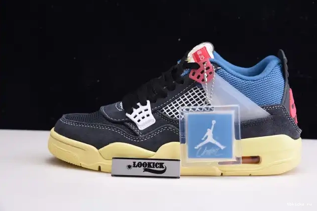 TB 4 UNION JORDAN DC9533-001 RETRO AIR OFF NOIR 0605